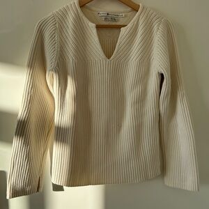 Tommy Hilfiger Women's Cream Ribbed V-Neck Pullover